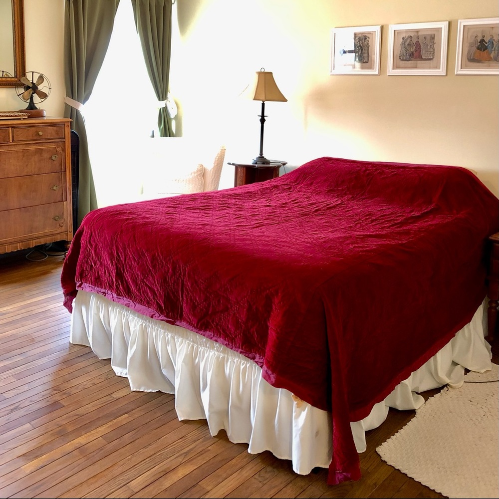Pottery Barn Diamond Washed Velvet & Silk Quilt in Ruby Red